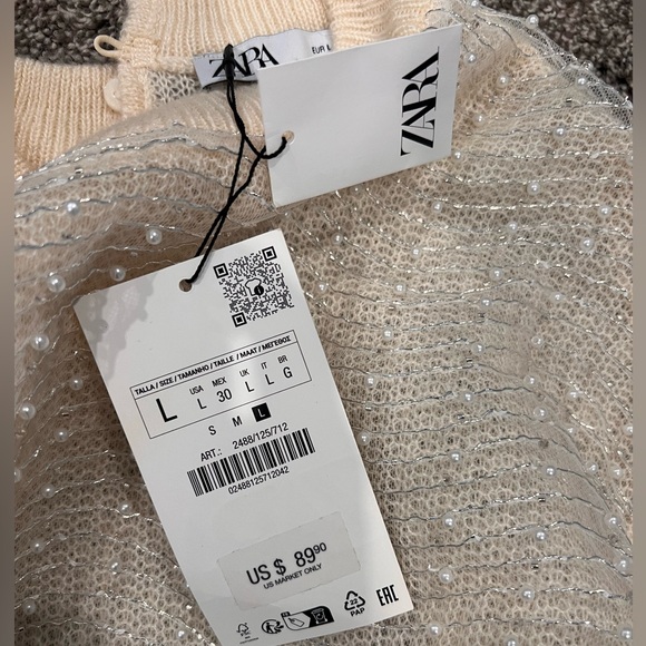 NWT Zara Pearl detailed sweater! Size L. - Picture 3 of 6